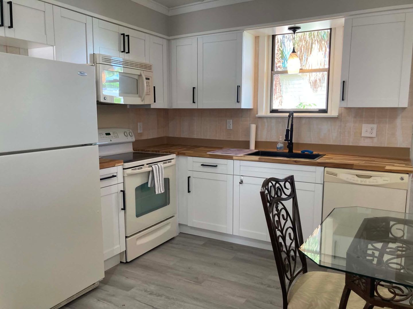 31 W Oakwood St – photo 5