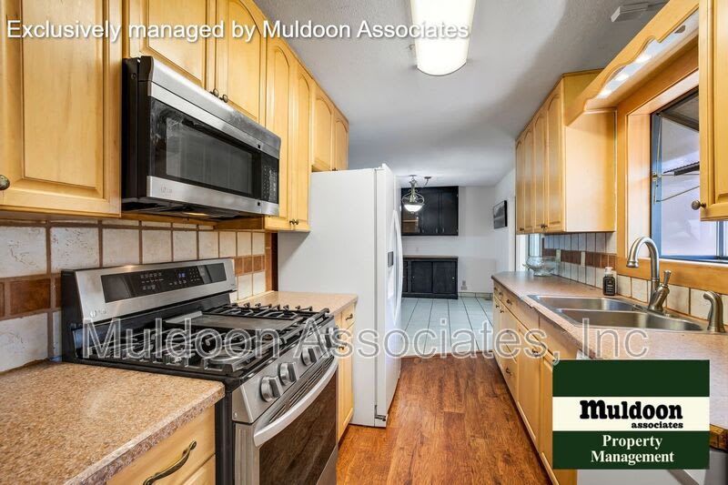 70 Caledonia Rd. – photo 5