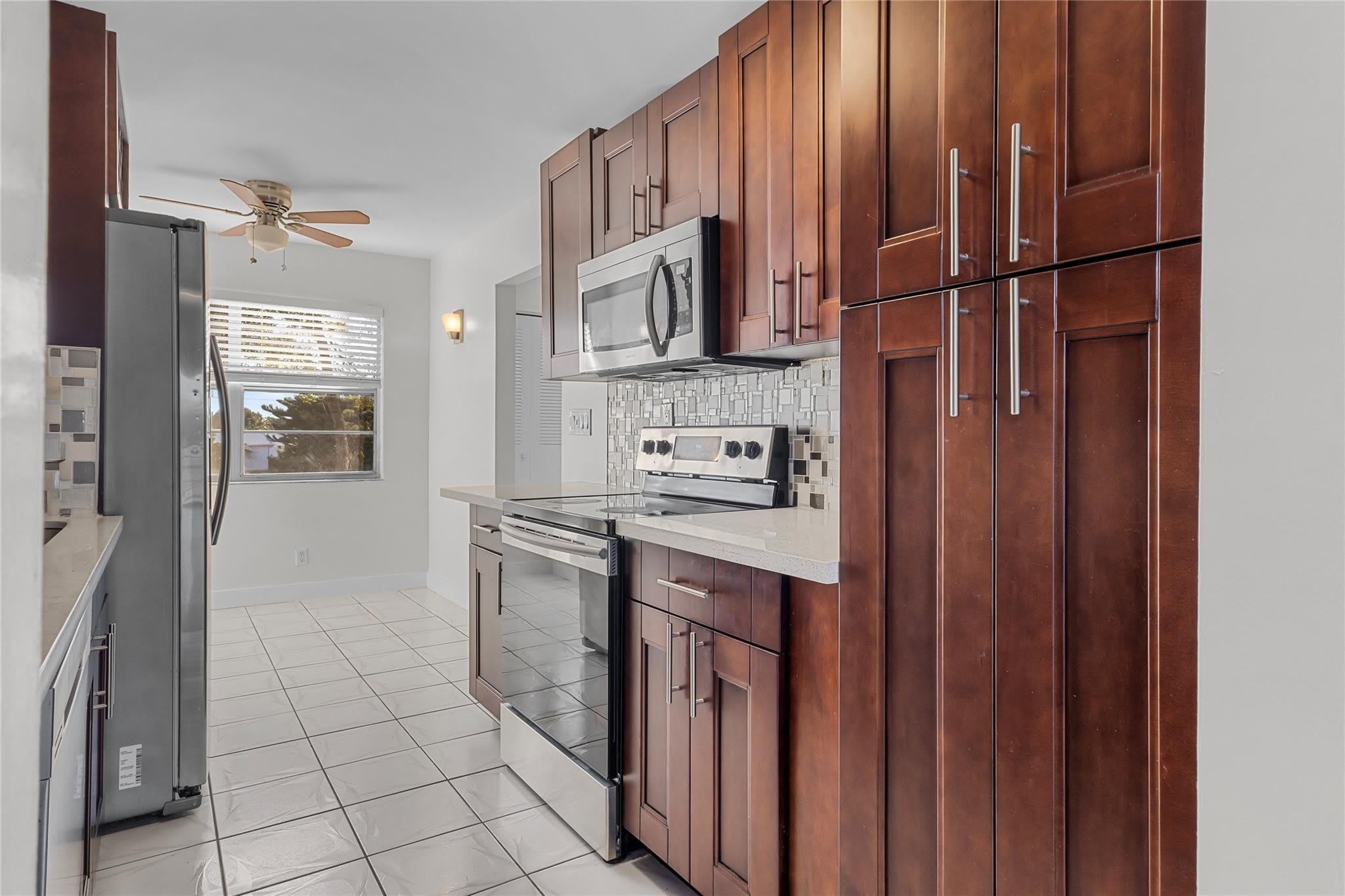 8205 NW 61st Street – photo 5