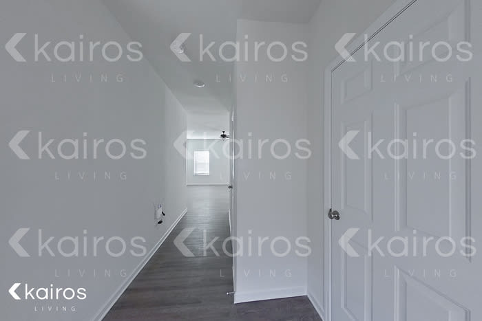 3474 Bridgewood Drive – photo 2