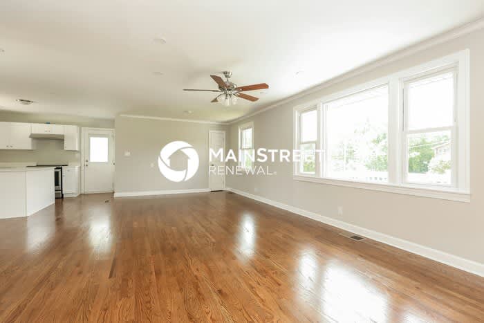 606 Tuckahoe Drive – photo 2