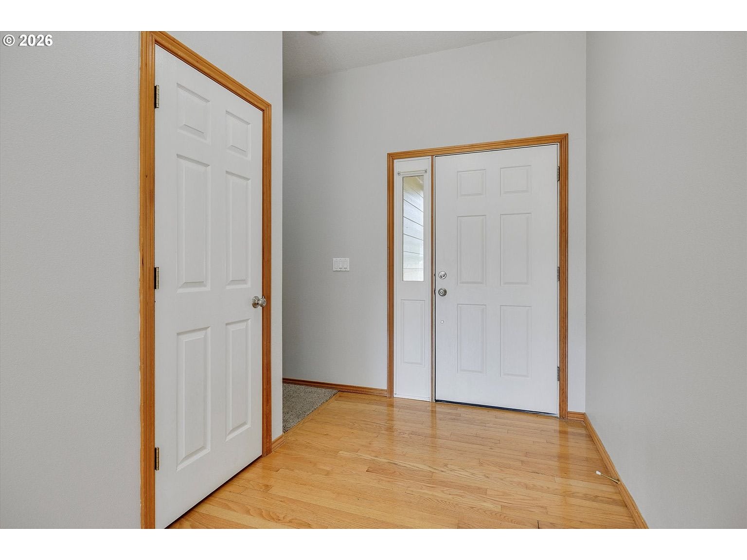 1172 S Sycamore St – photo 1
