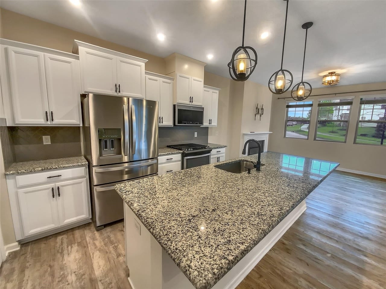 11052 Chalkbark Ln – photo 2