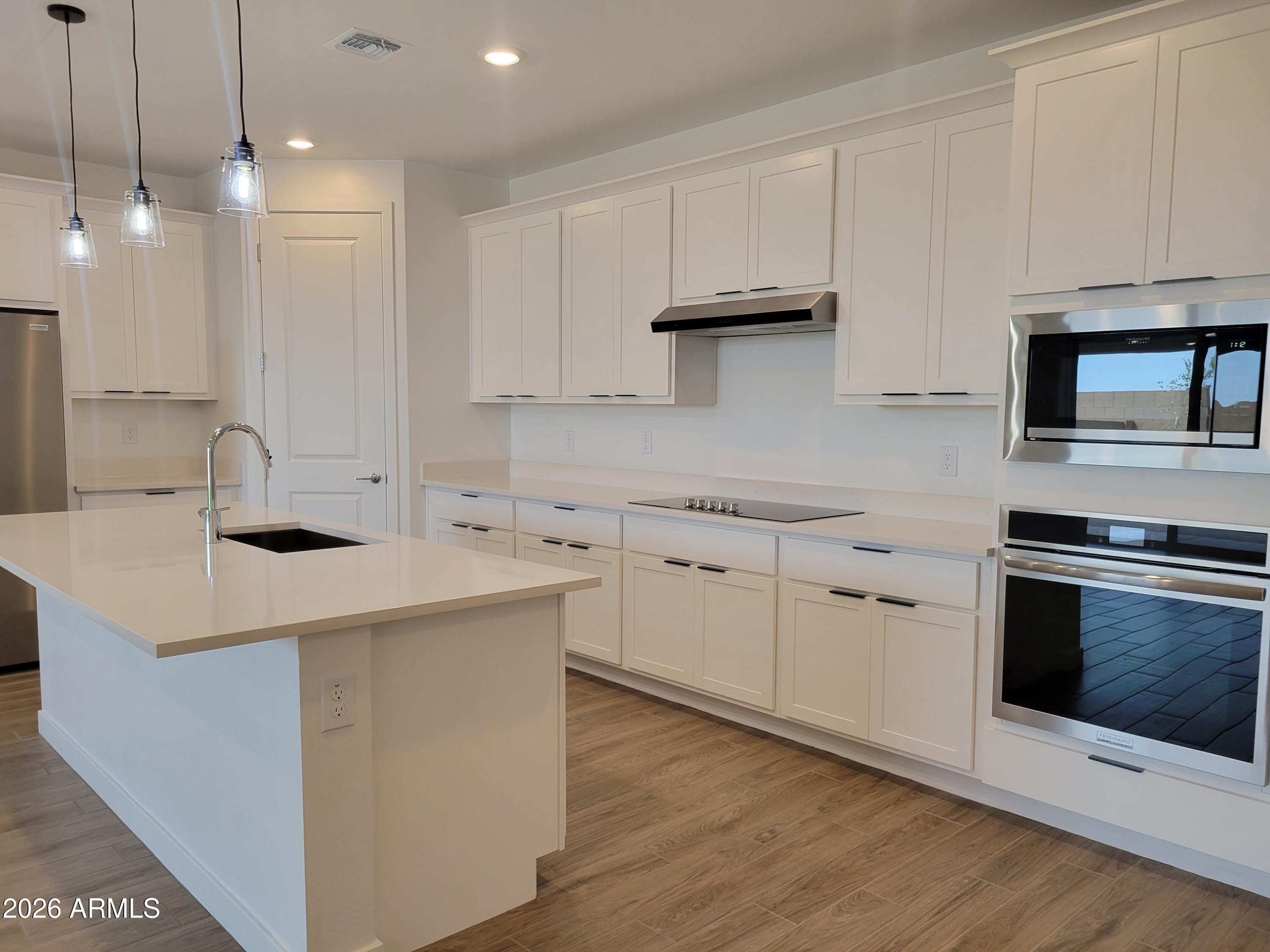 2152 W Rutledge Avenue – photo 3