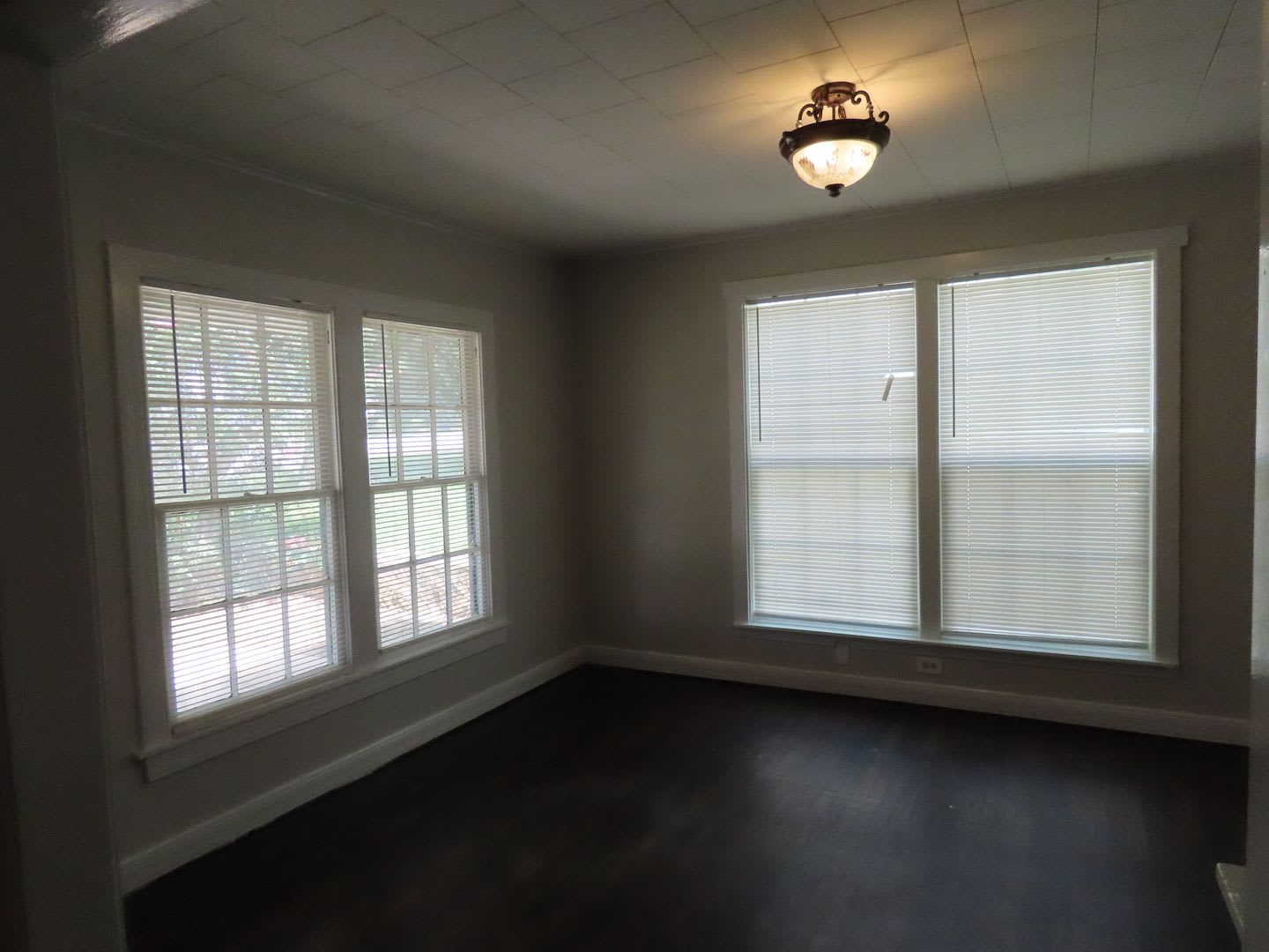 Spacious 3 Bedroom, 2 Bath Home w/Bonus Room! – photo 5