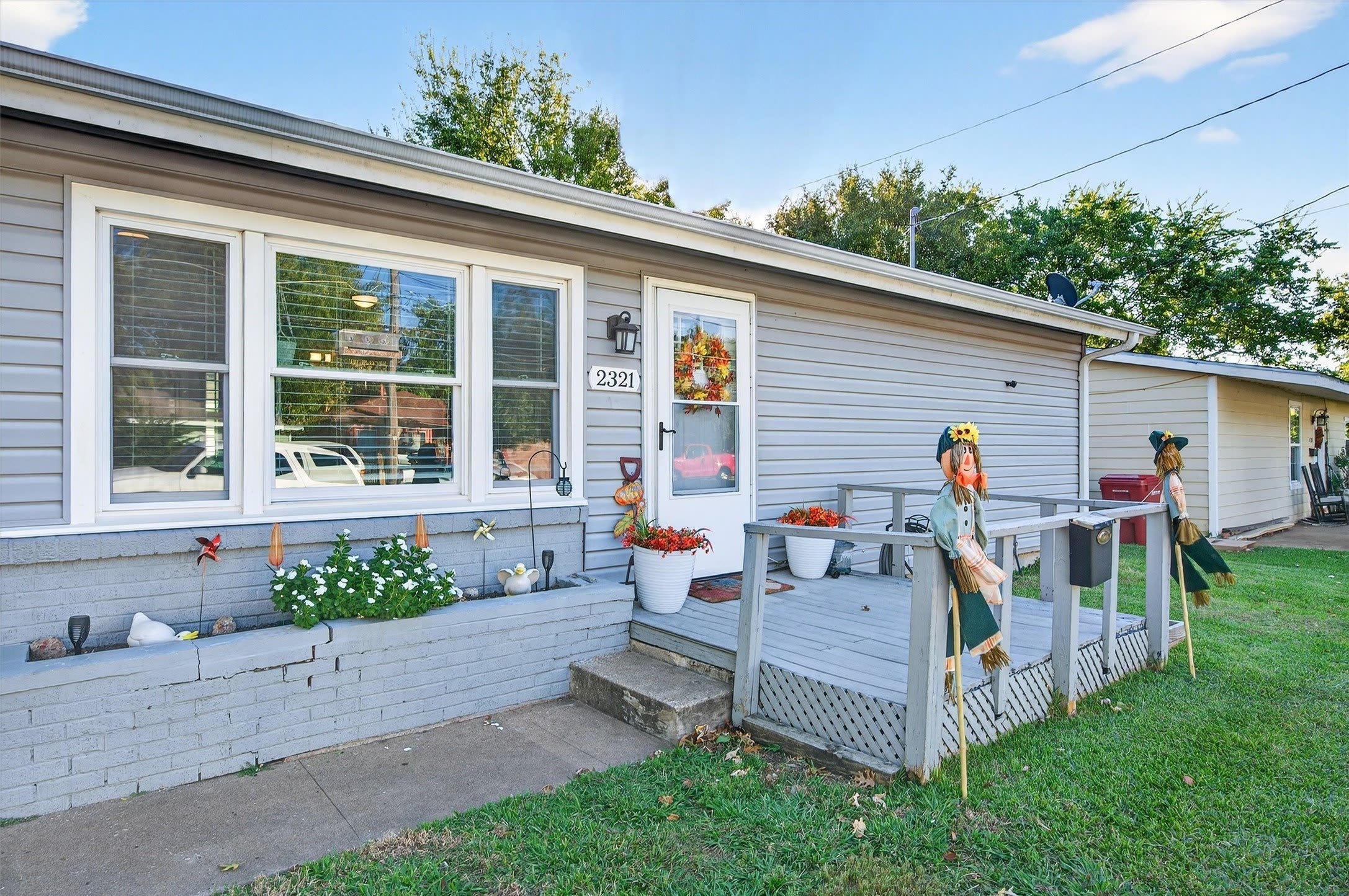 2321 N Shannon Street – photo 3