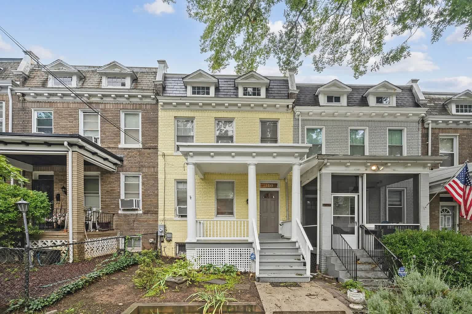310 Taylor St NW – photo 1