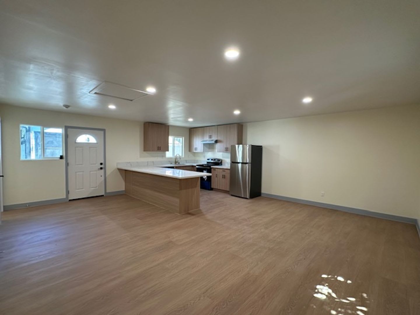Just Completed Brand New 3 Bedroom 2 Bath Adu – photo 4