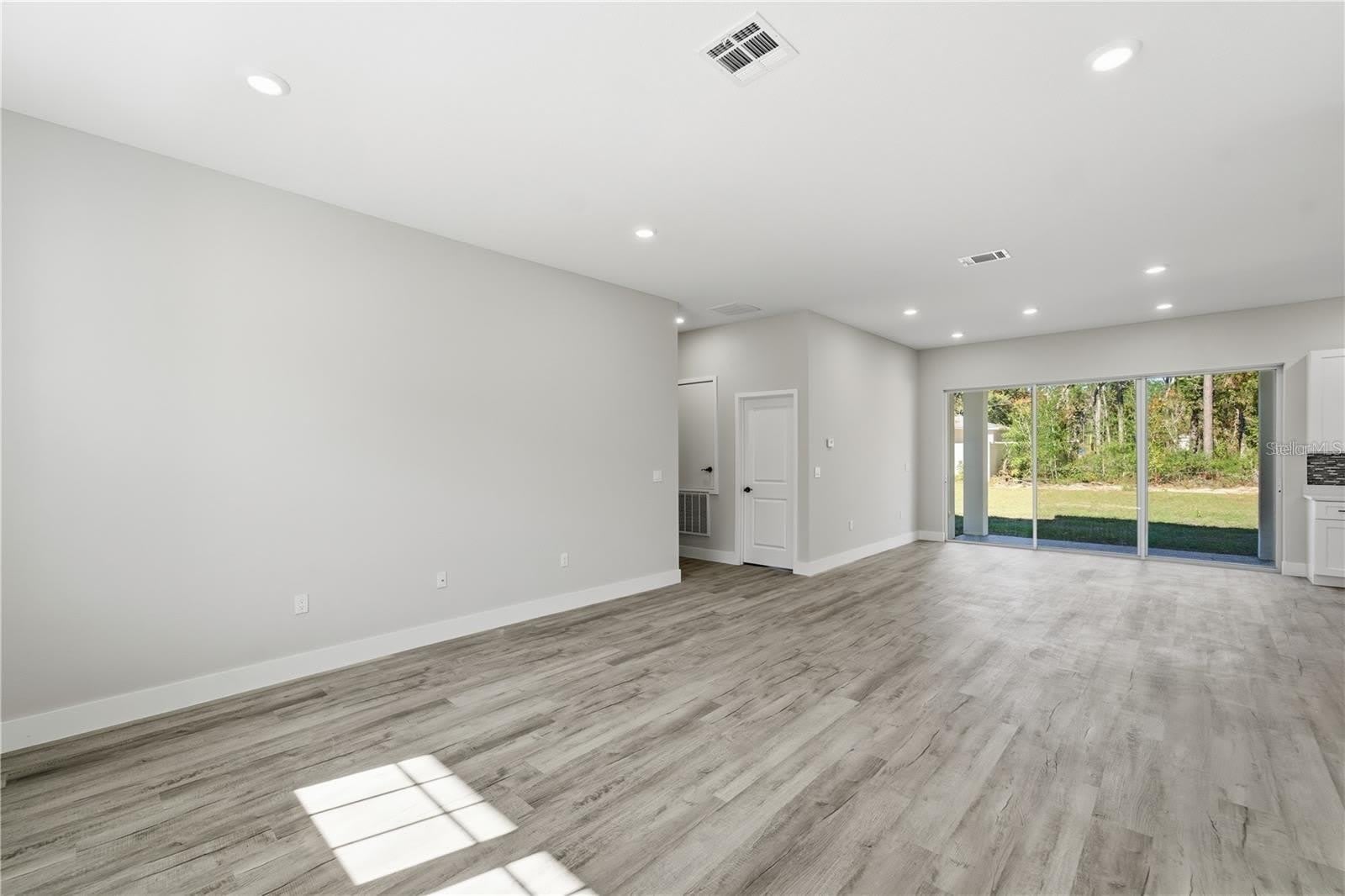 13205 SW 65TH Circle – photo 4