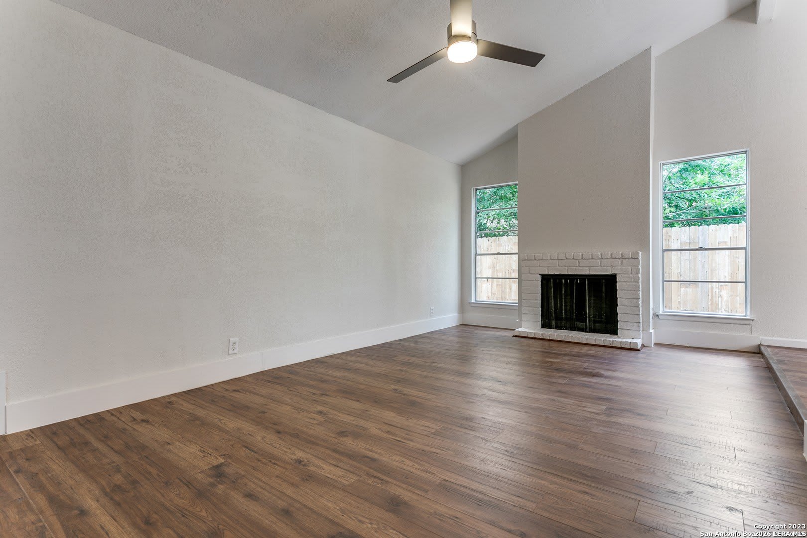 8214 Banbury Dr – photo 5