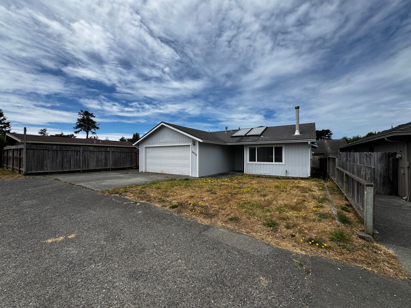 Remodeled- Beautiful 3bd/2ba Home – photo 2