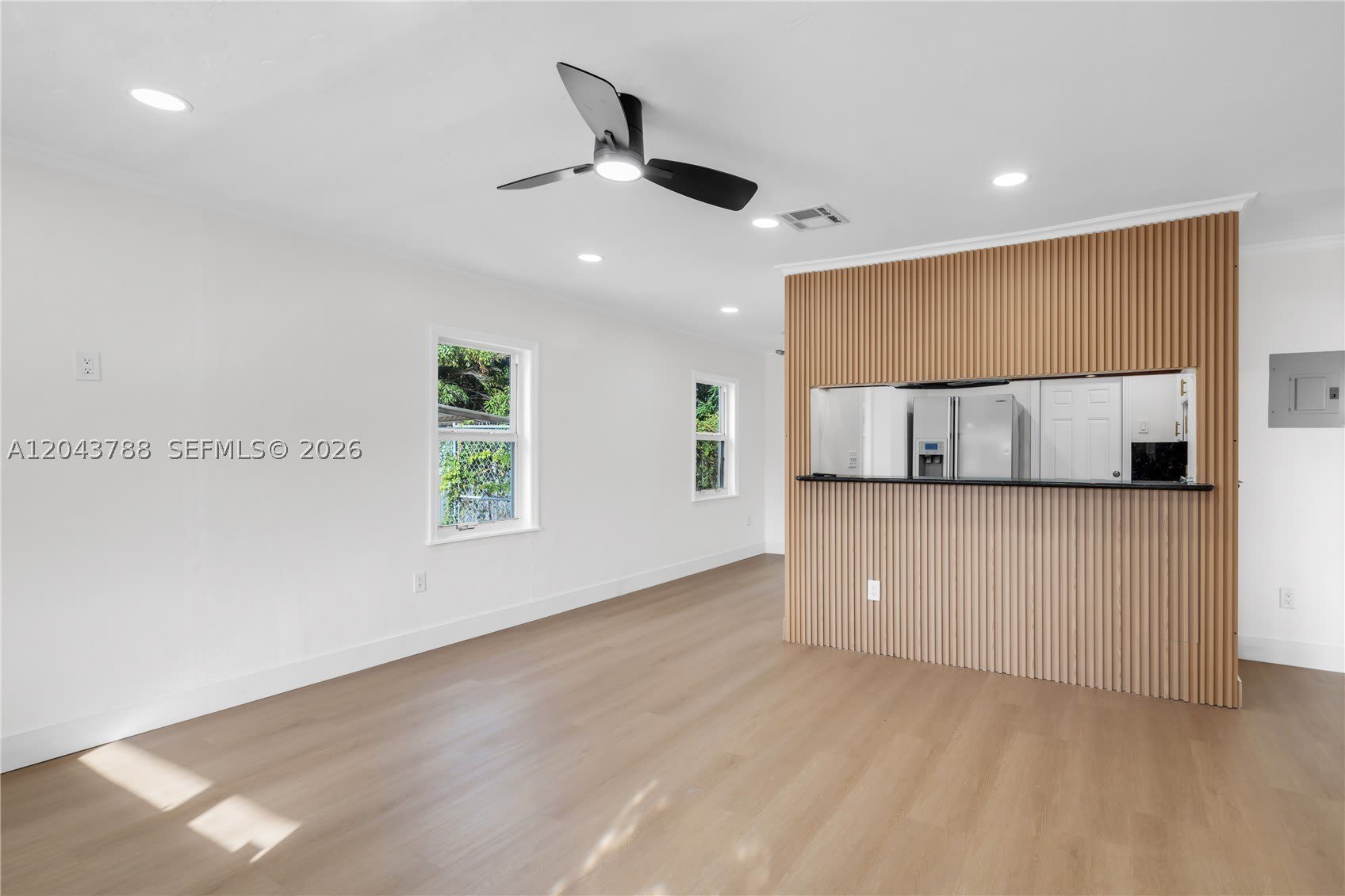 1320 N Andrews Ave – photo 4