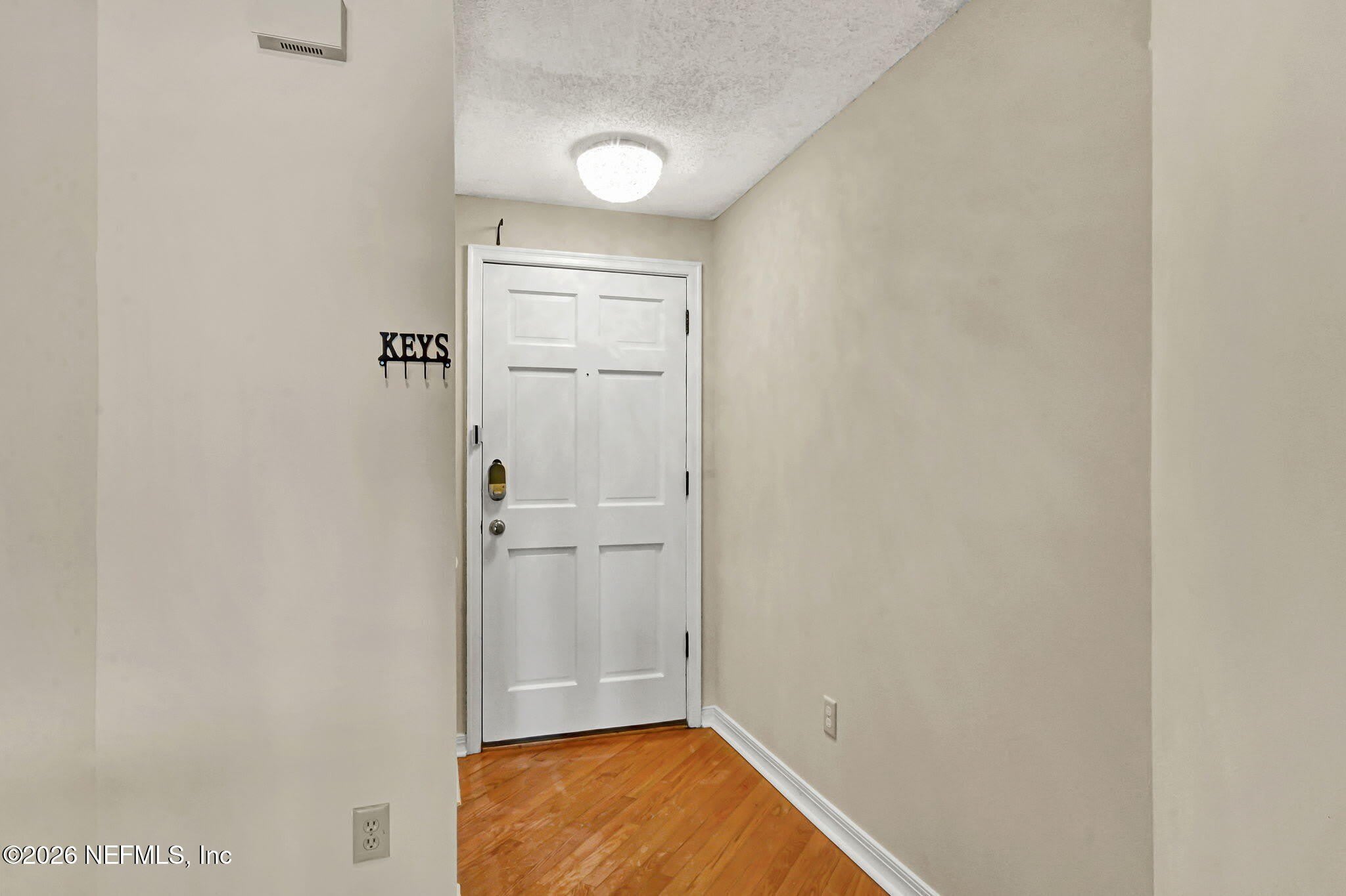 2099 Winterbourne – photo 2