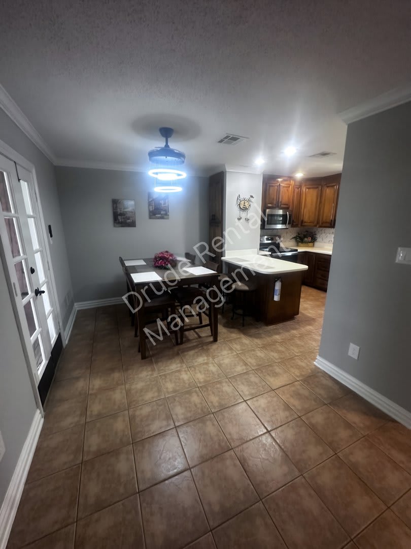 Beautiful Condo – photo 4