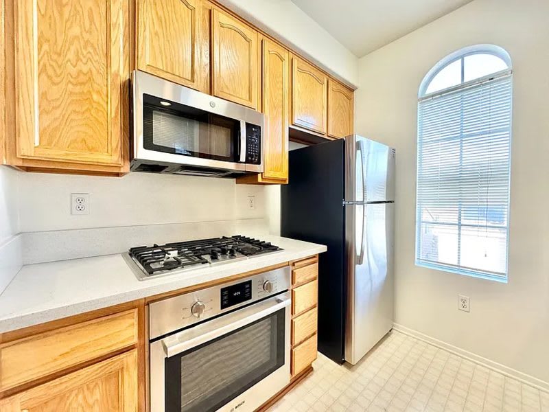 8656 New Salem St – photo 3
