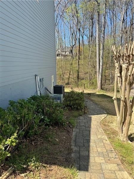415 Holland Springs Drive – photo 4