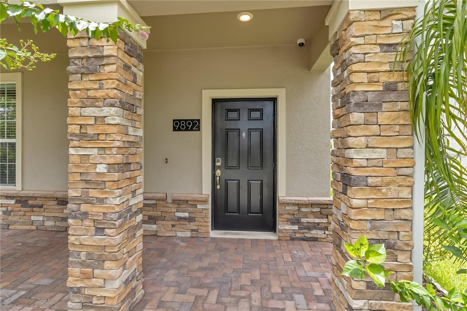 9892 PECAN HICKORY Way – photo 2