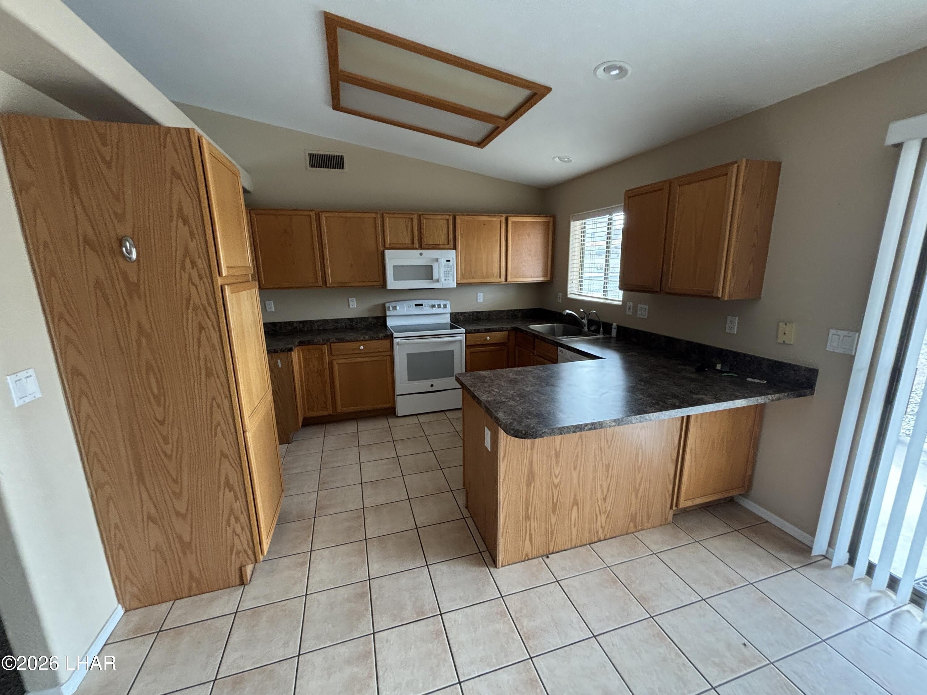 1990 Park Terrace Pl – photo 5