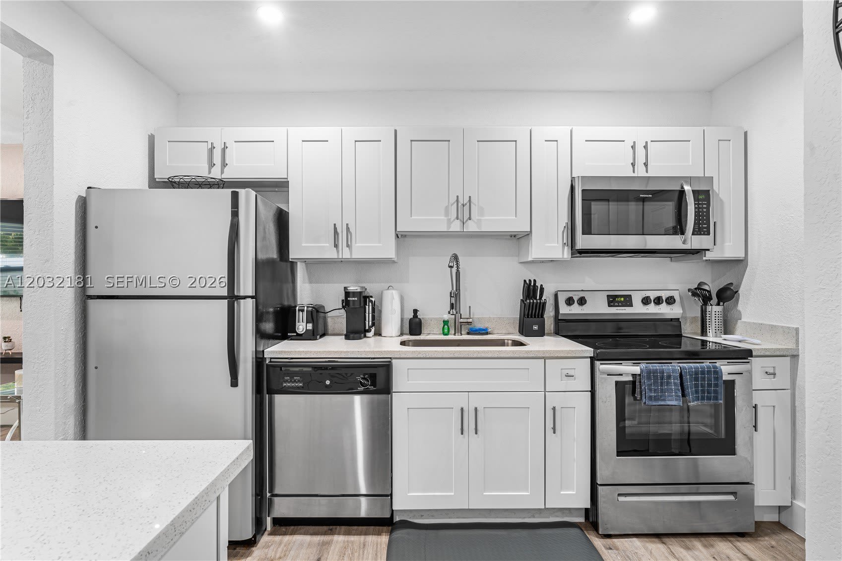 1521 NE 118th Ter – photo 4