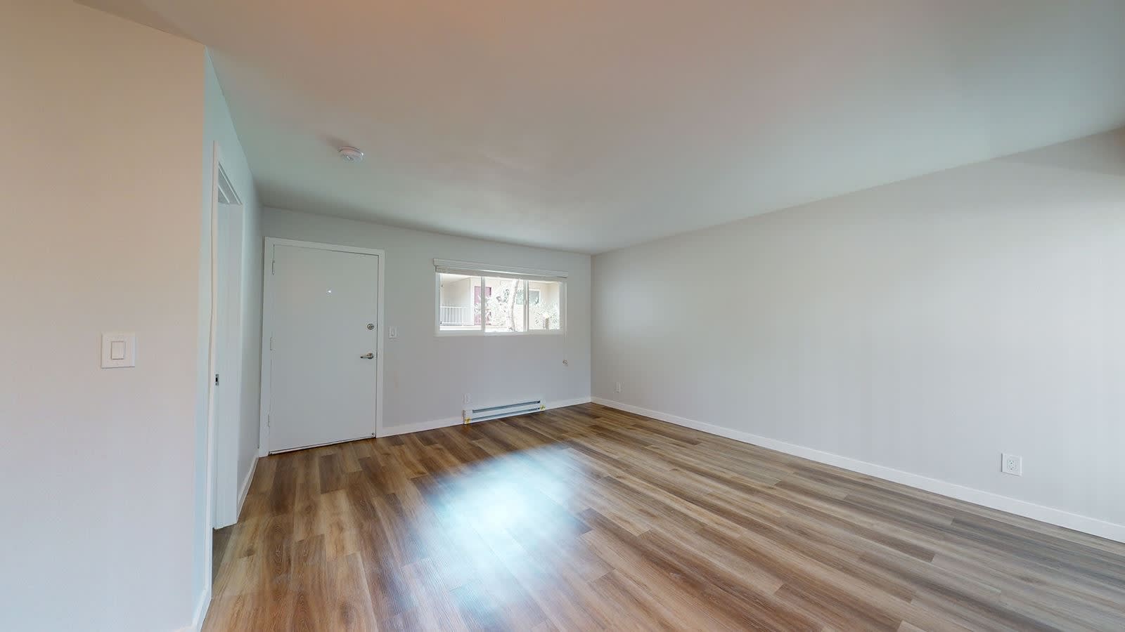 407 Broadway – photo 2