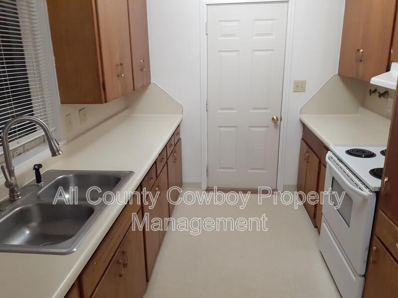 707 S 23Rd St – photo 3