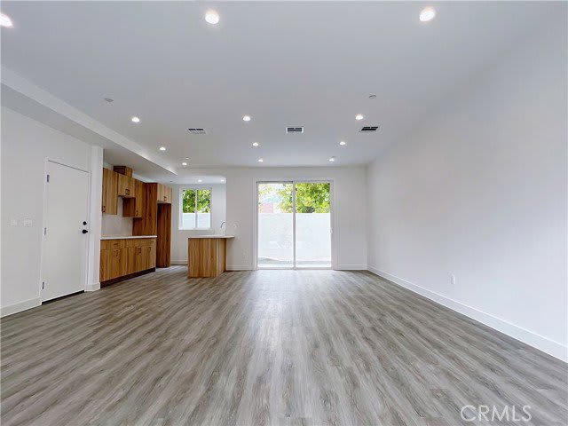 95 Harkness Avenue – photo 2