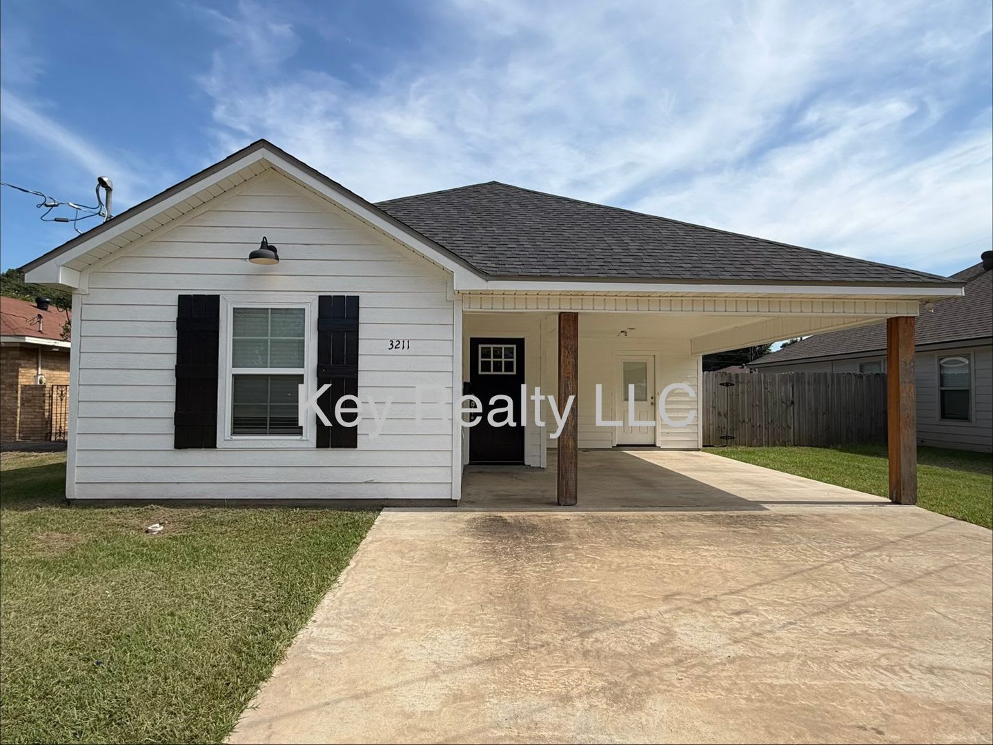 3211 Stimson Ave. – photo 1