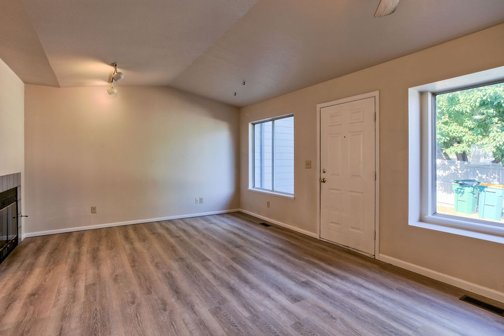 3025 W. Stuart – photo 5