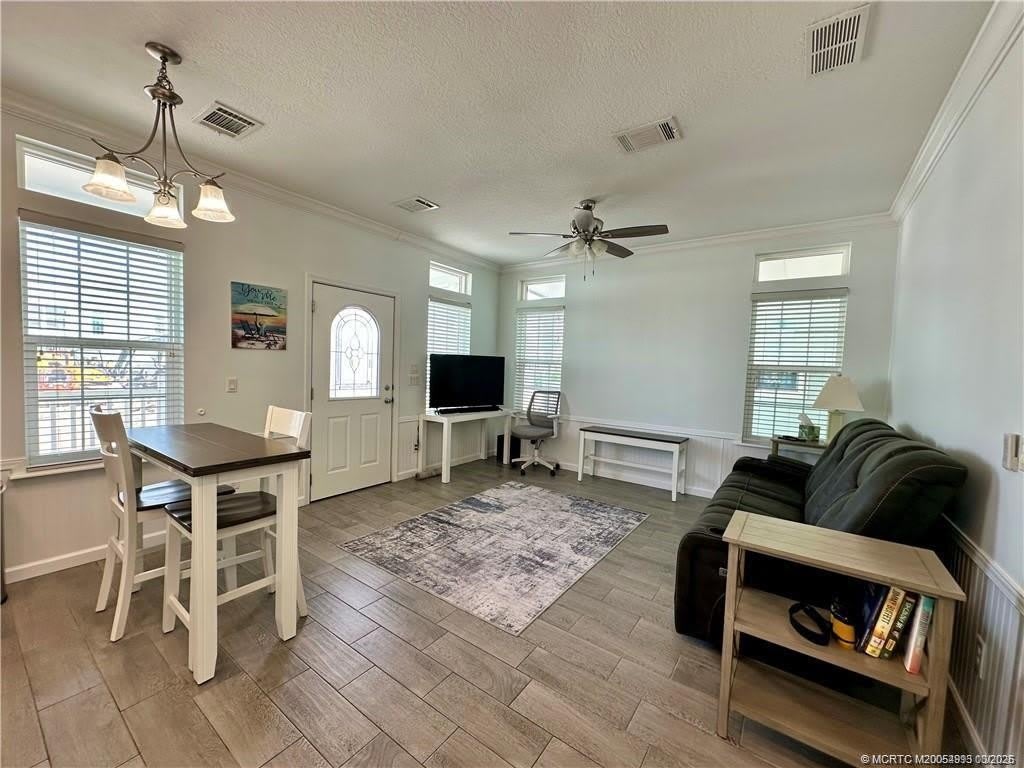 138 NE Coastal Drive – photo 4