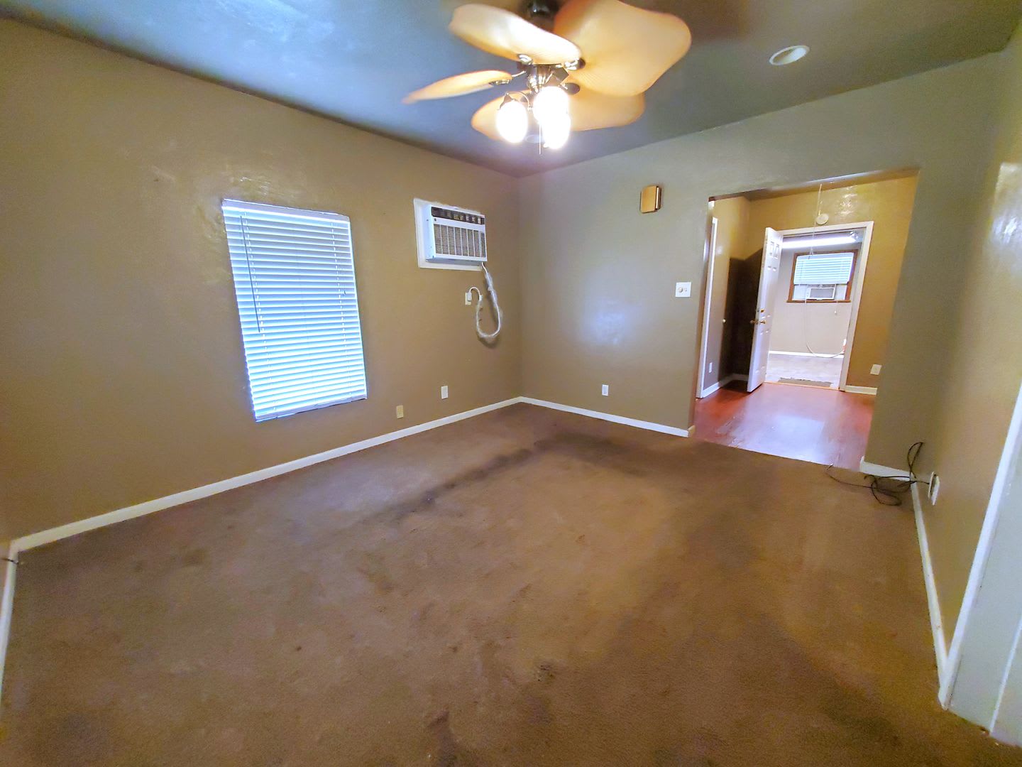 1950 Harriot, Beaumont TX 77705 – photo 2