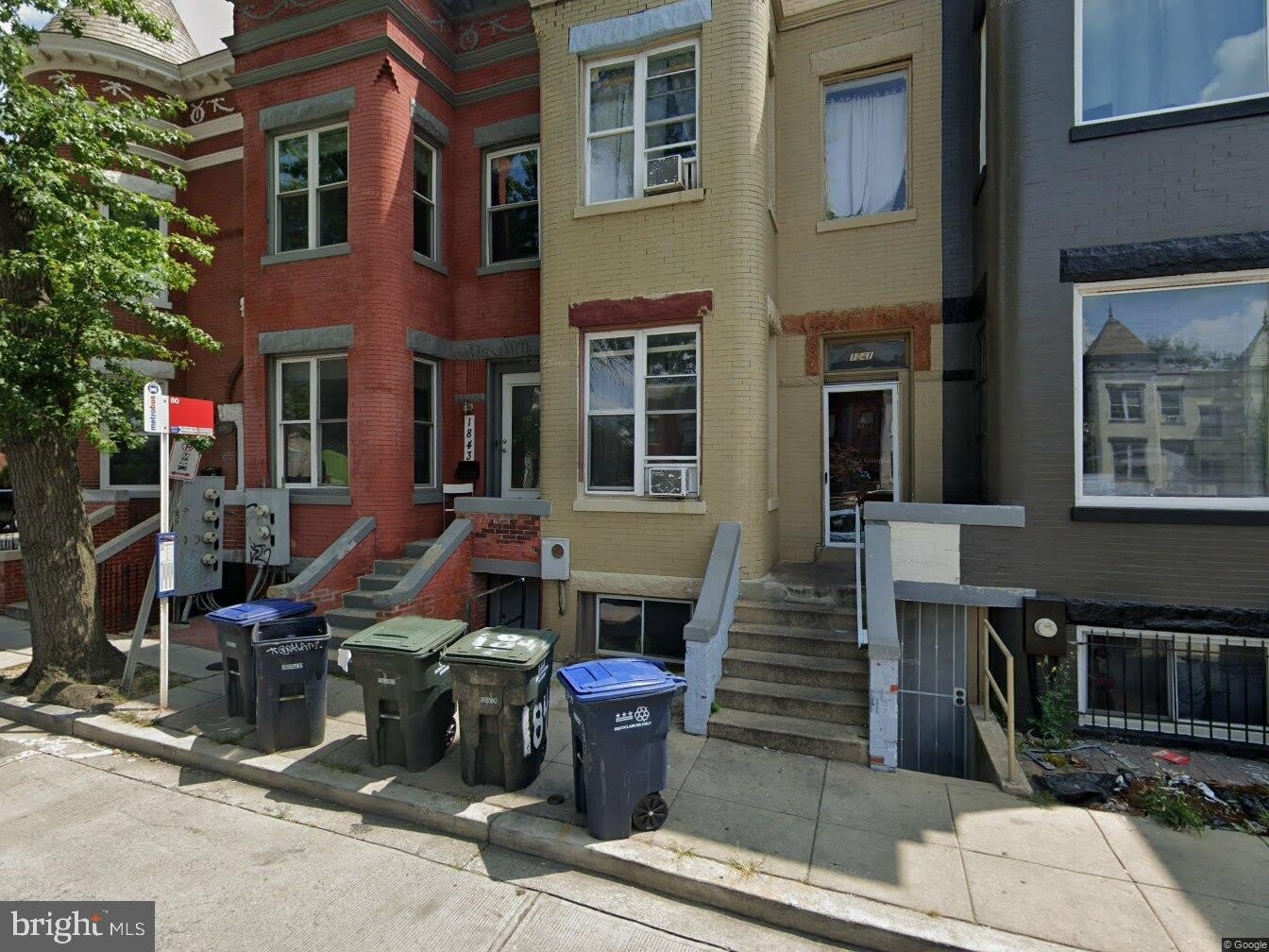 1841 N CAPITOL Street NE – photo 1
