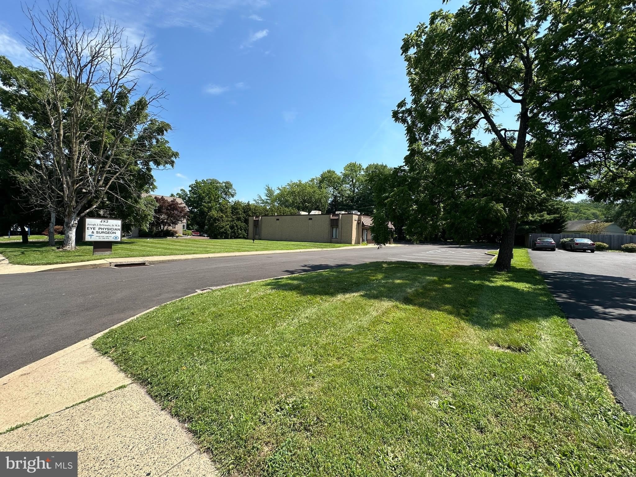 485 N MAIN Street N – photo 2