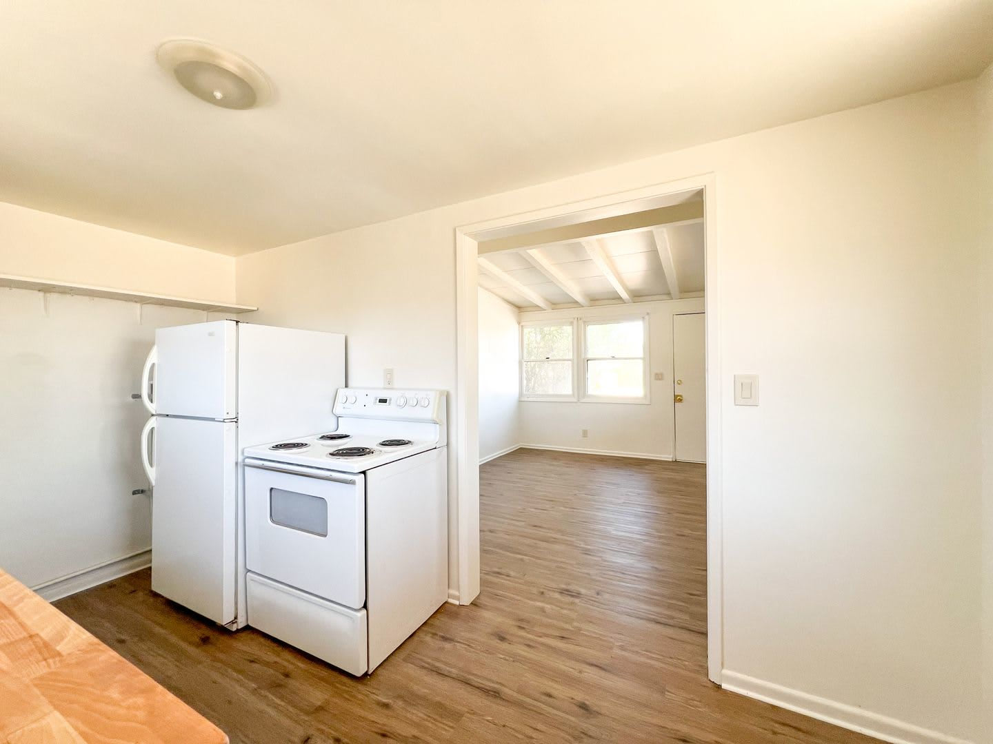 6067 Abronia Ave – photo 5