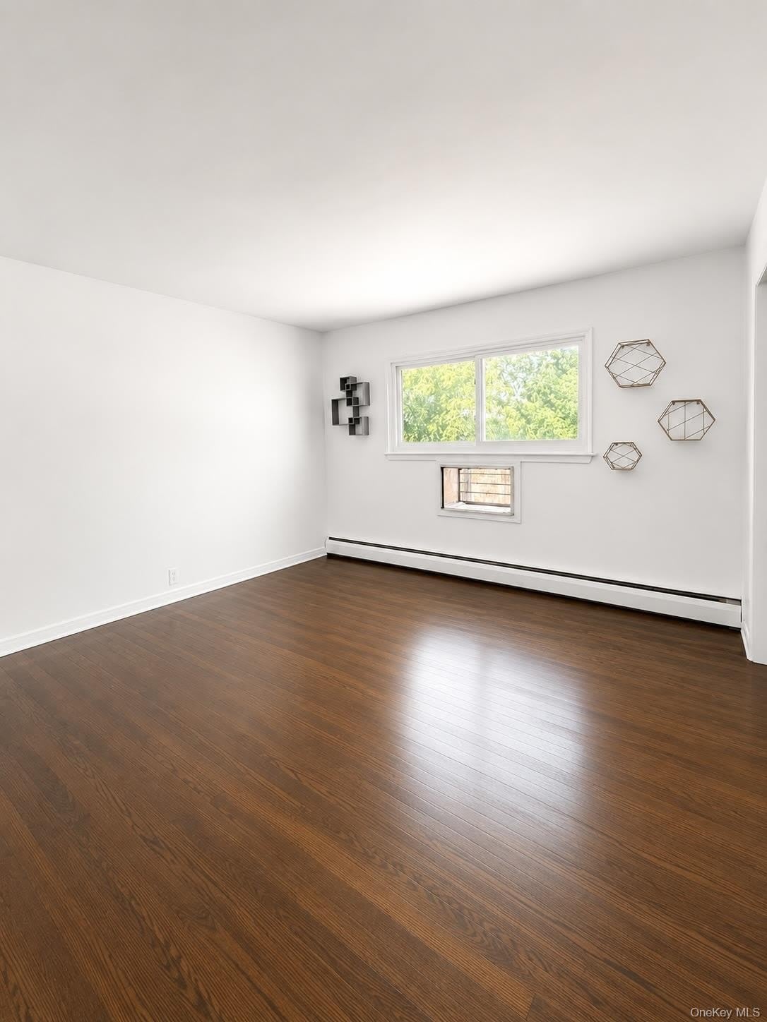633 Wellwood Avenue – photo 3