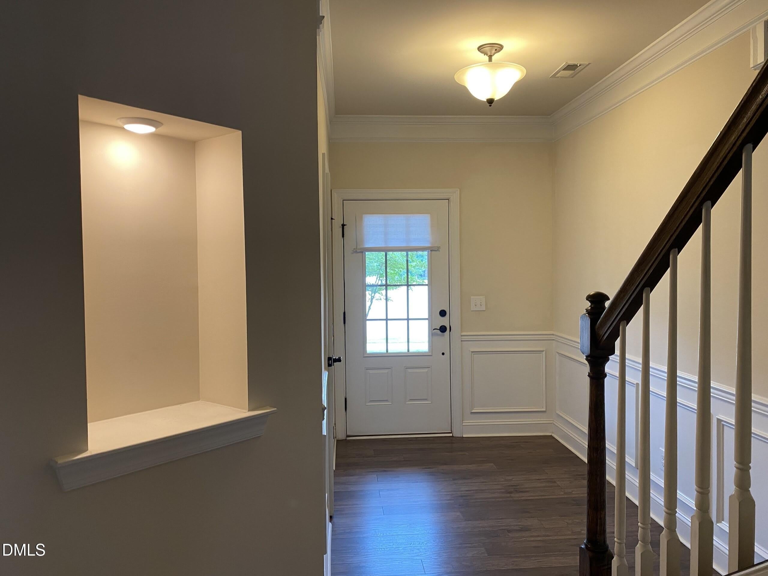 1874 Blue Jay Point – photo 3