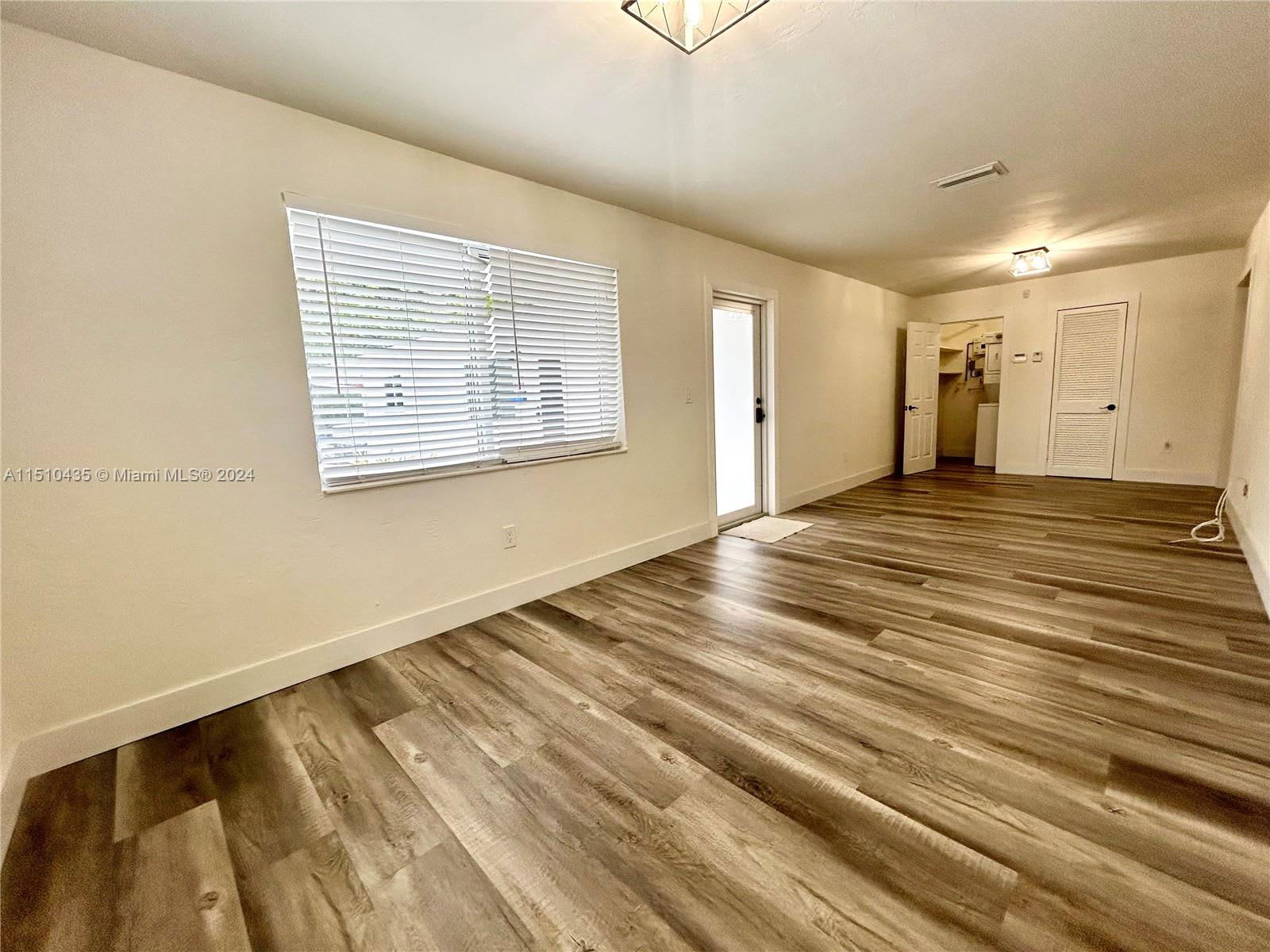171 Northeast 42nd Street – photo 4
