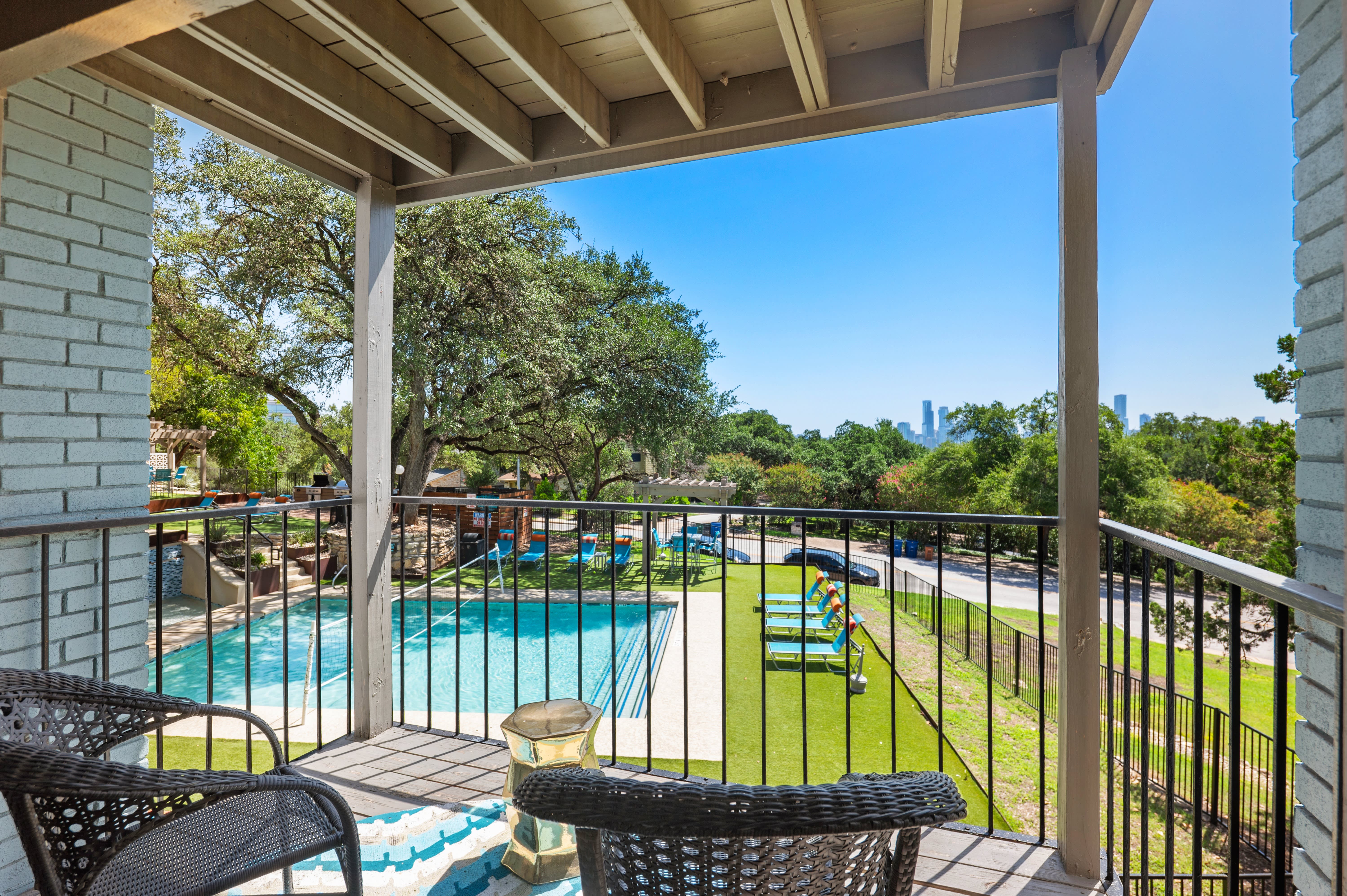 Skyline at Barton Creek – photo 2