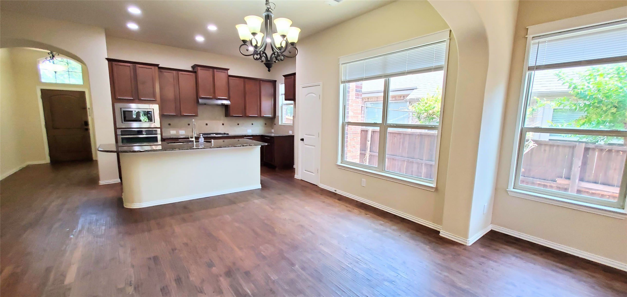 2614 Independence Drive – photo 4