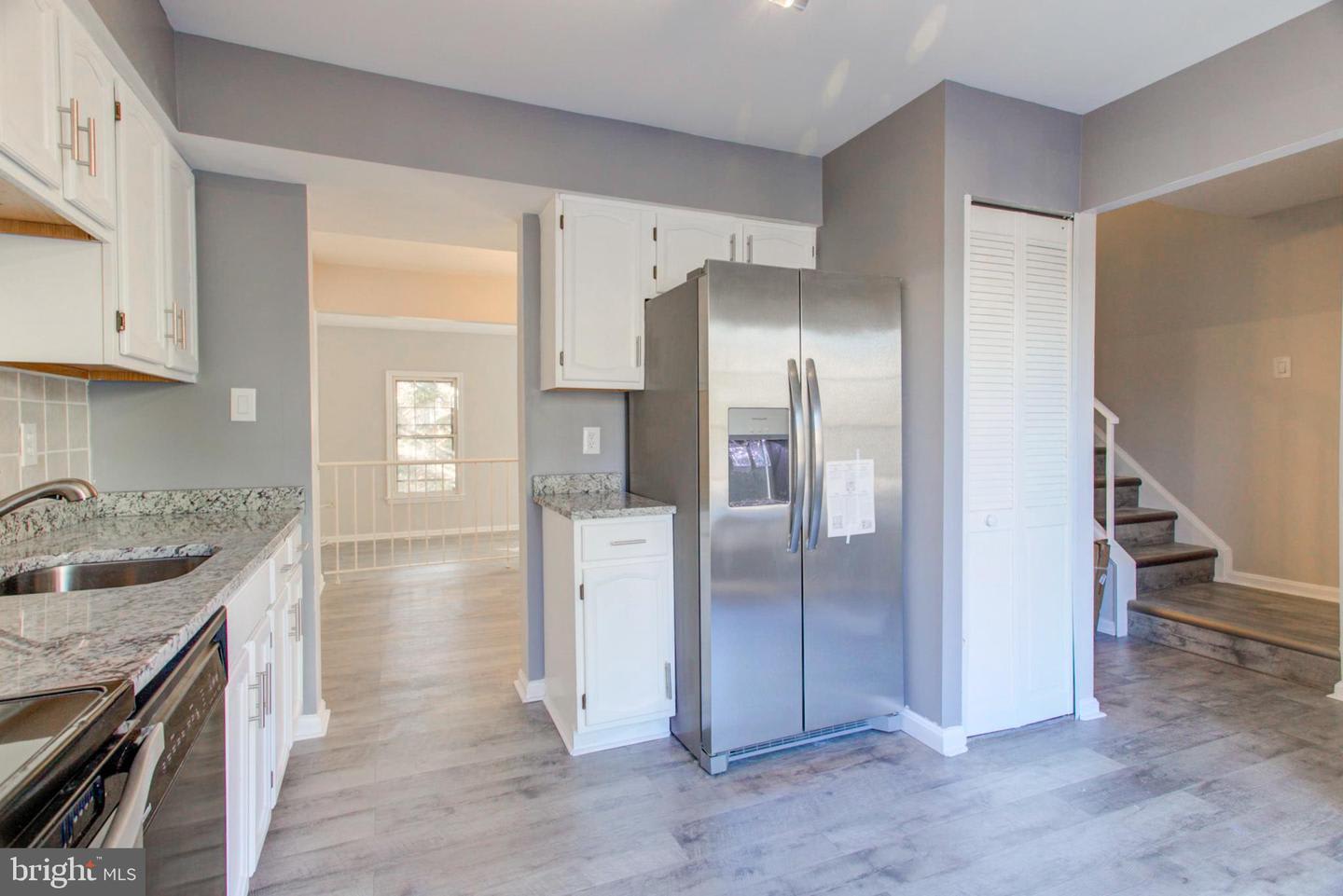 5416 New London Park Drive – photo 3