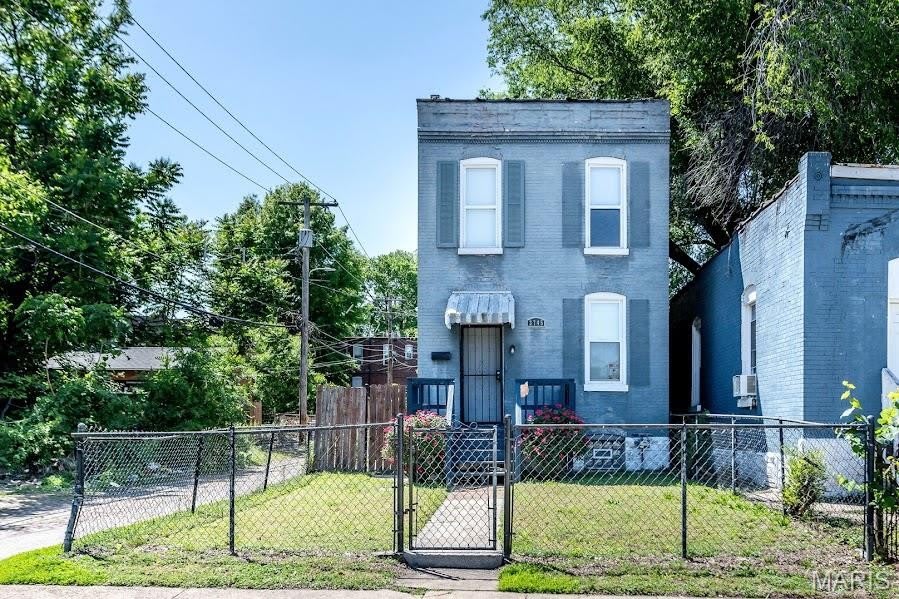 3745 Pennsylvania Avenue – photo 2