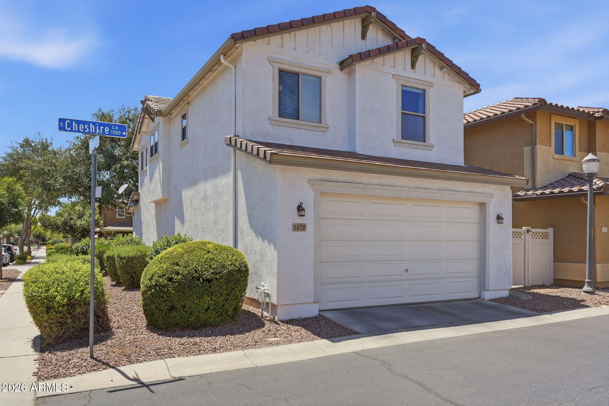 1072 S CHESHIRE Lane – photo 2