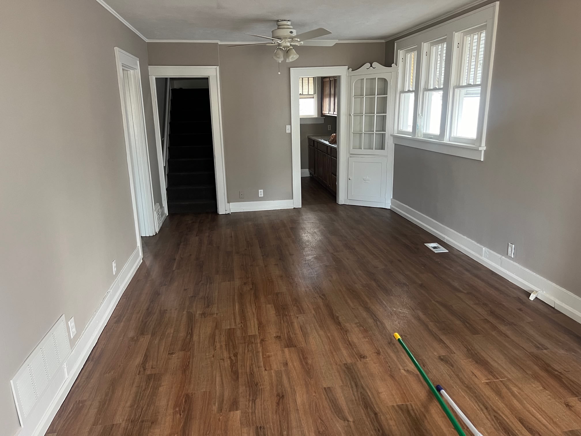814 West McClure Avenue – photo 2