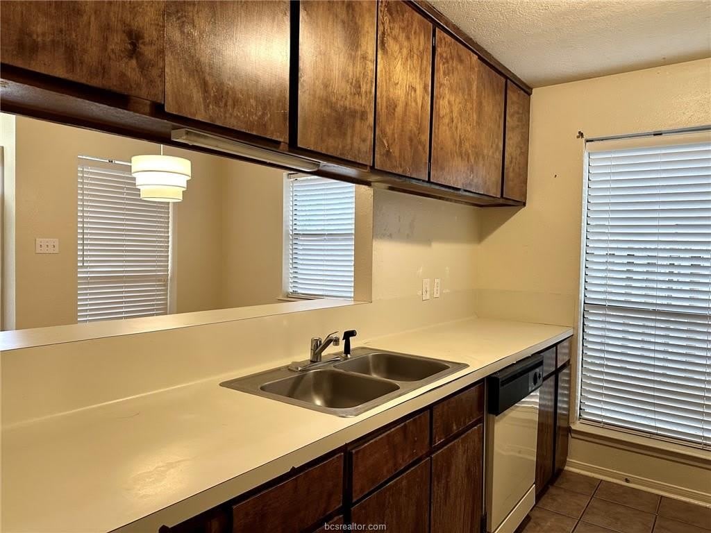 706 Cross Timbers Drive – photo 4