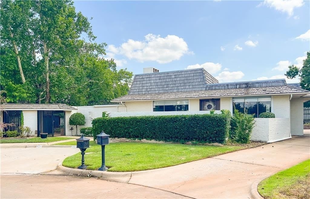 6303 Christon Court – photo 1