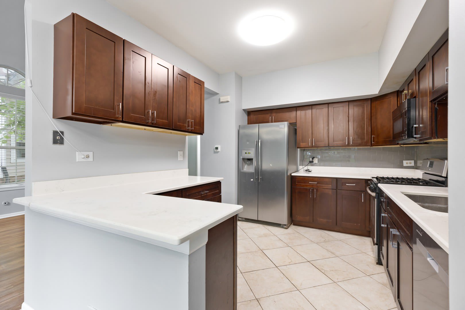 1175 REGENCY Drive – photo 4