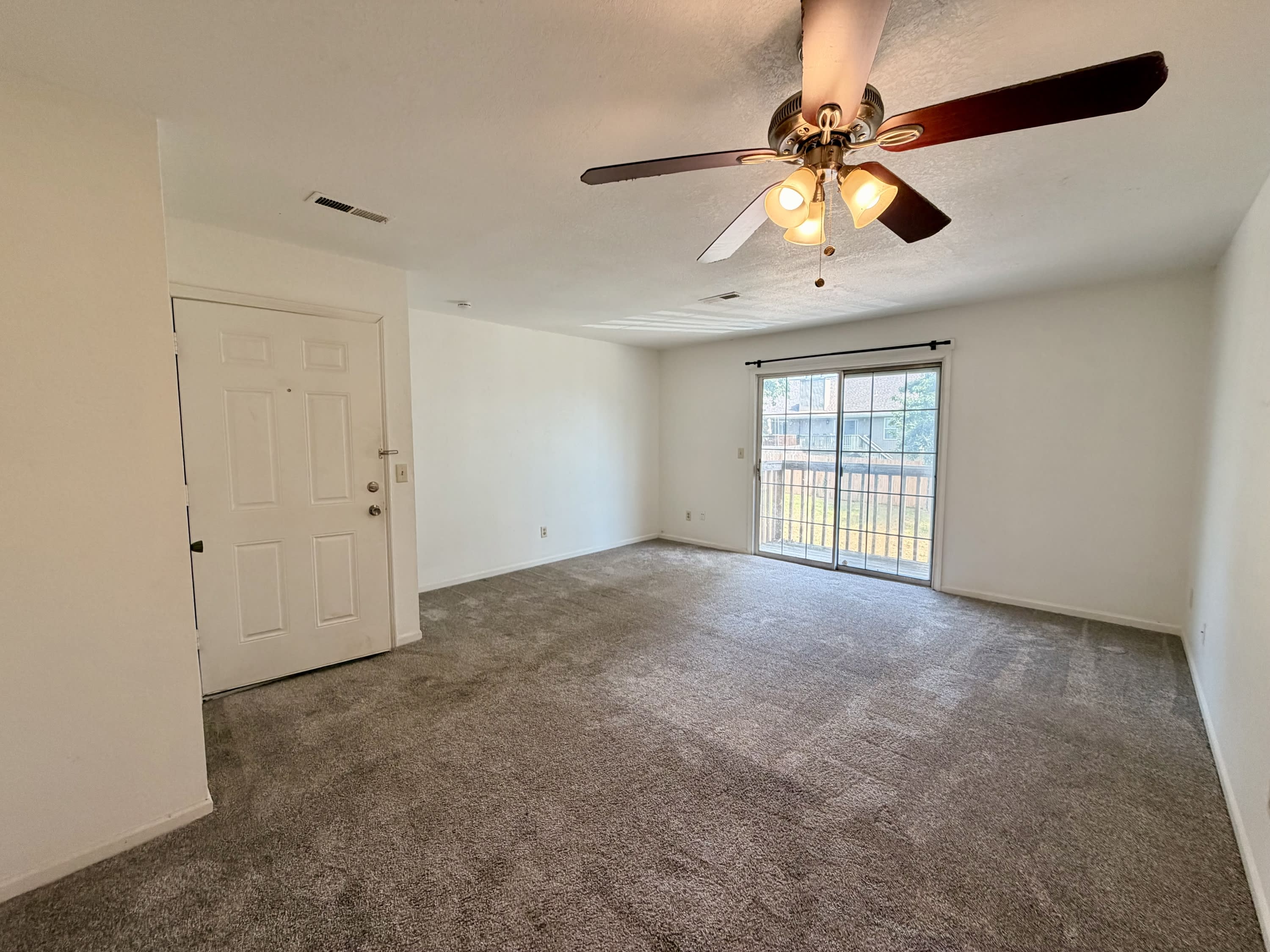 207 Nw Barr Road B – photo 2