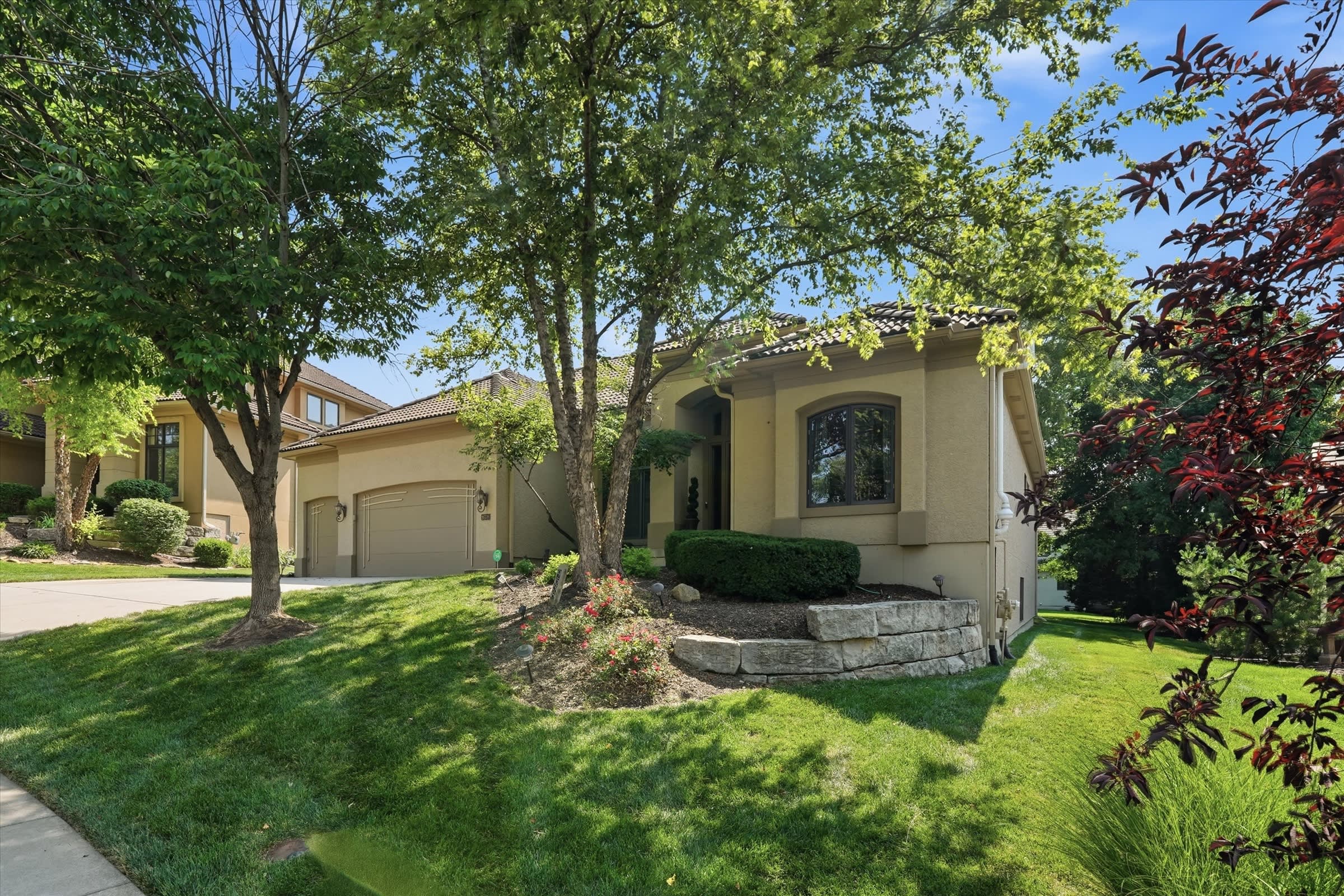 9638 Zarda Drive – photo 4