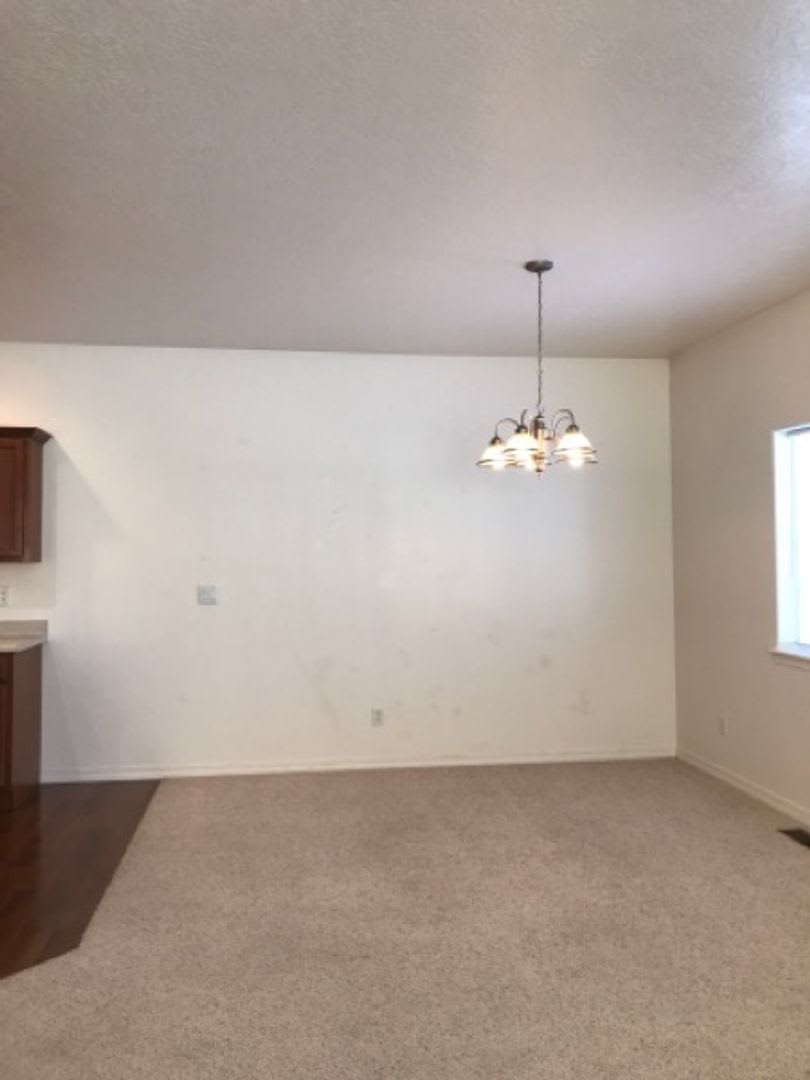 175 New Hampshire Way – photo 4
