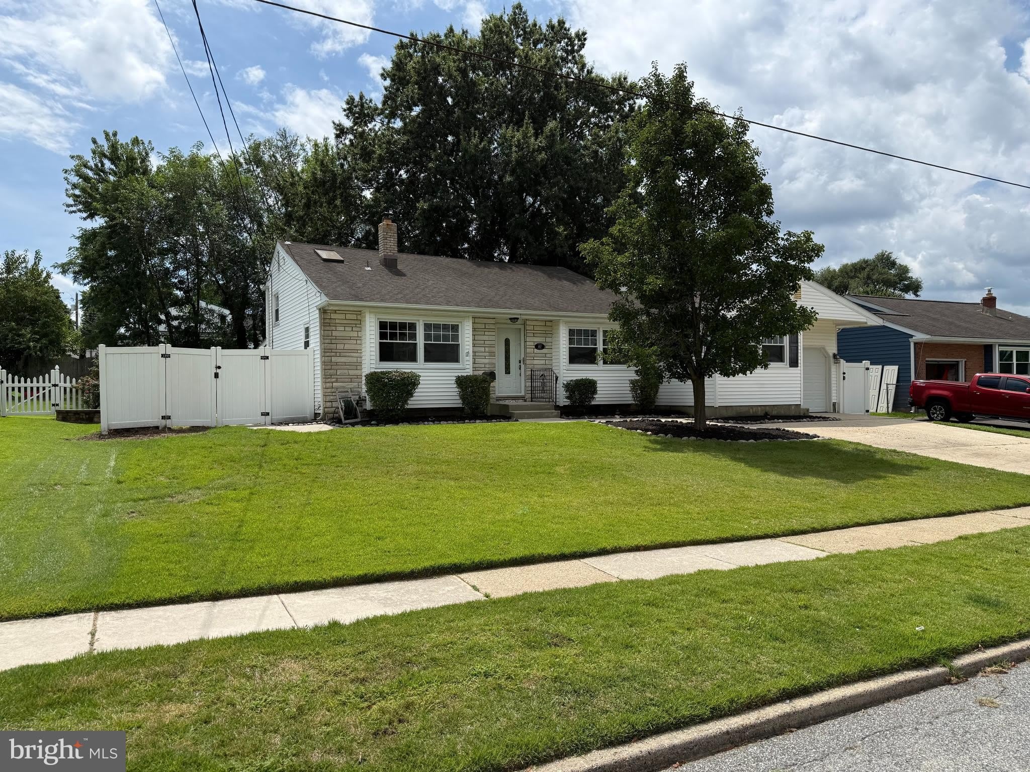 417 GREENVIEW Road – photo 3