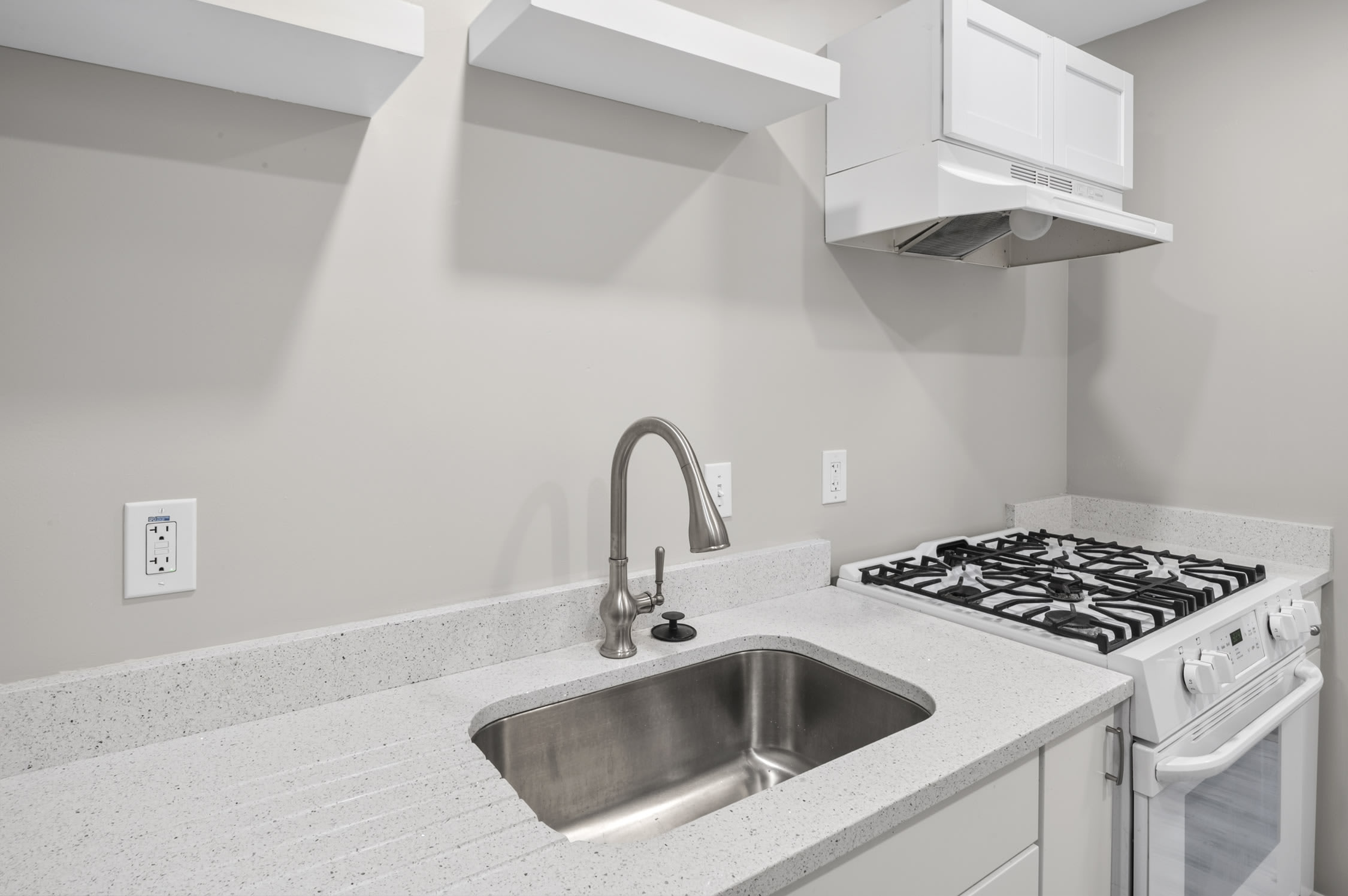 10530 Cross Fox Lane,B-2 – photo 3